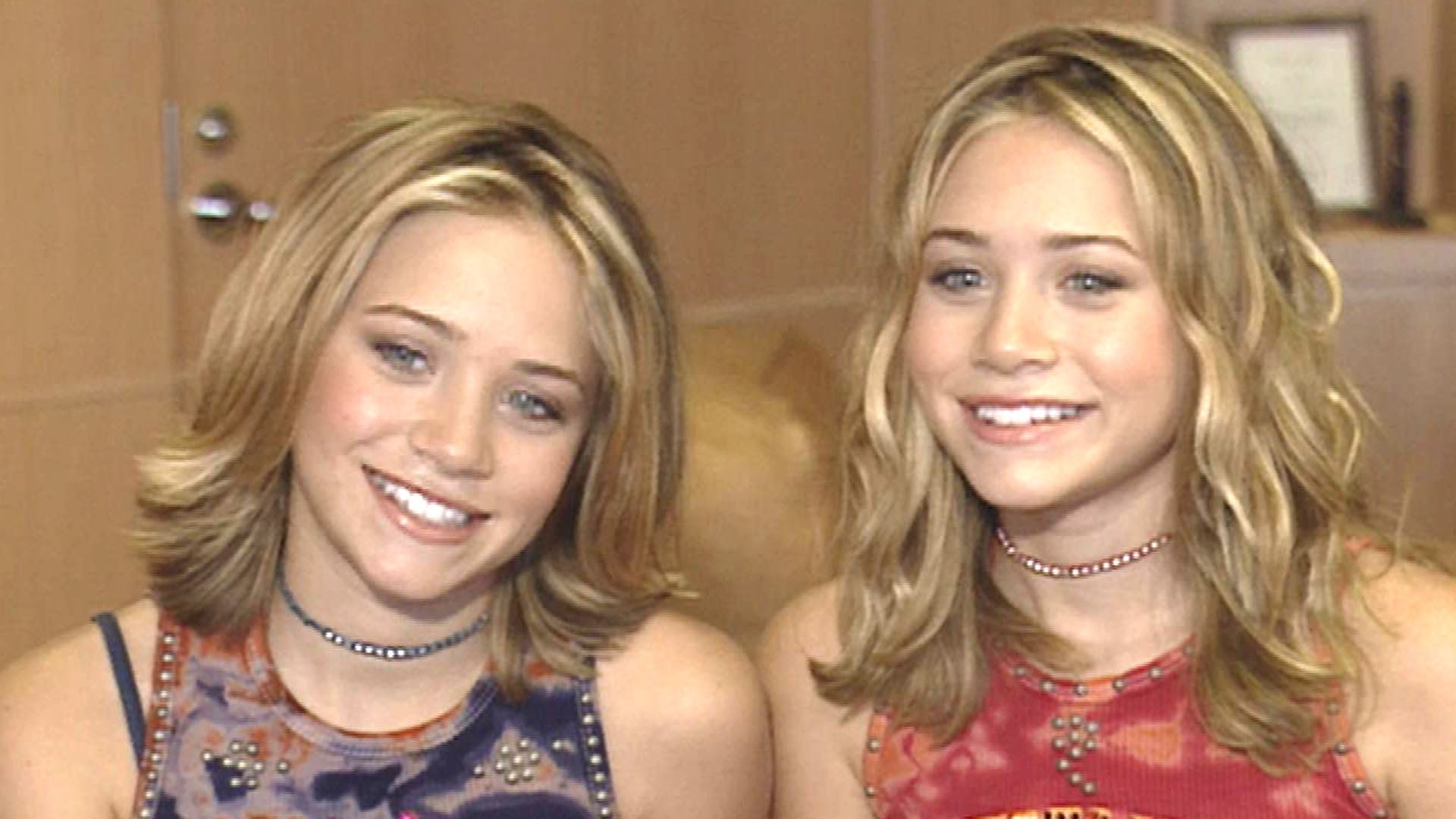 FLASHBACK: Mary-Kate & Ashley Olsen Reflect on 'Competition' With ...