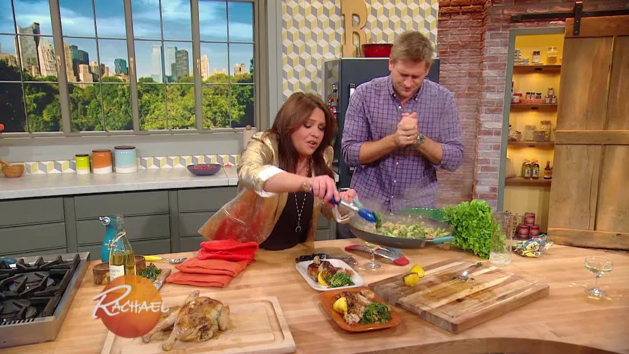 How To Slice An Avocado Like They Do In Restaurants | Rachael Ray Show