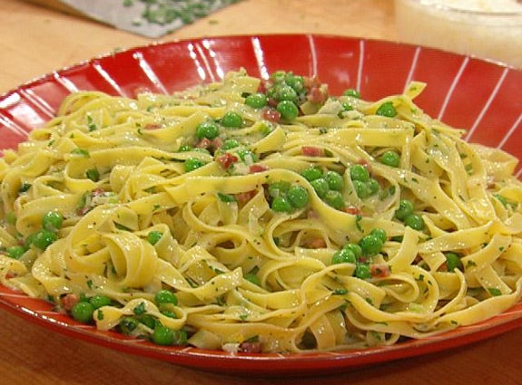 Pasta alla Carbonara with Spring Onions and Lemon | Rachael Ray Show