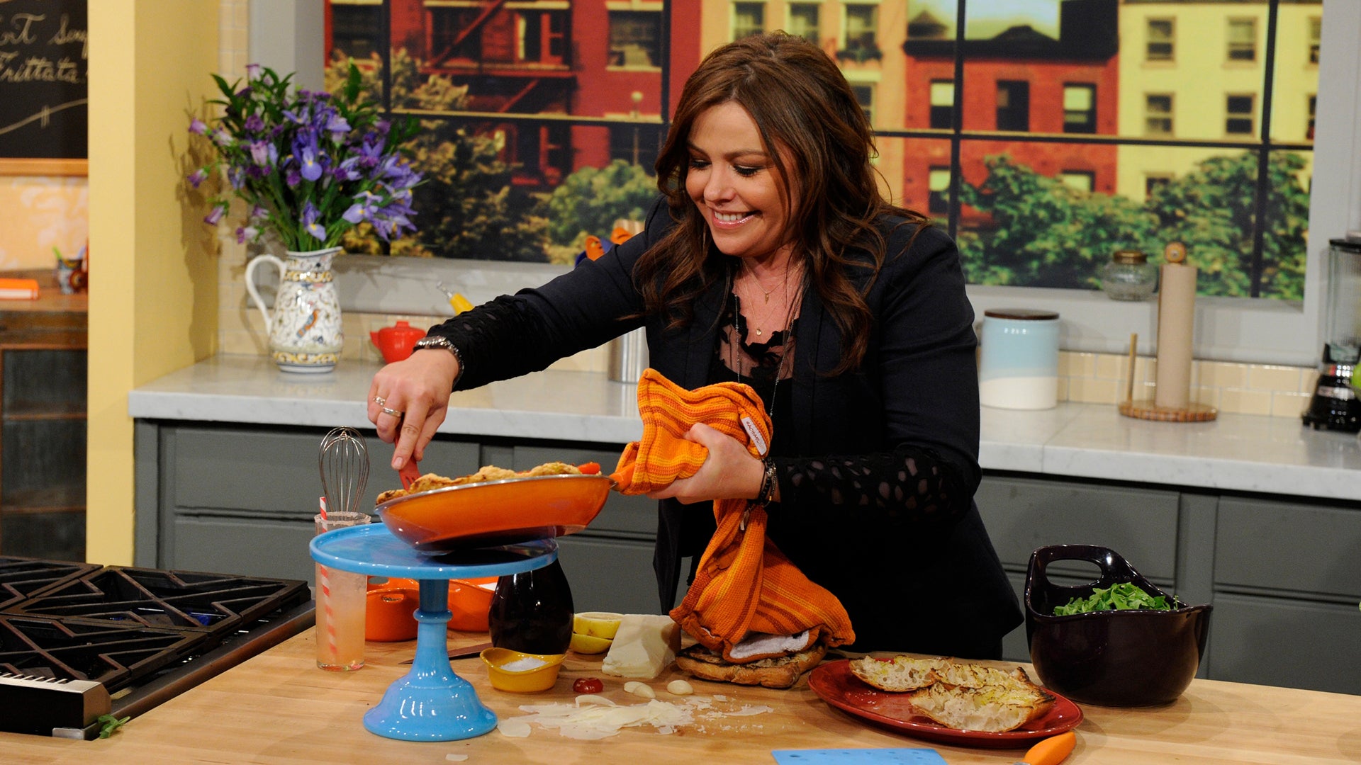 Save Time + Money with These 15 Brilliant Household Hacks | Rachael Ray ...